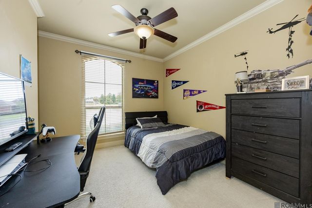 41218 Clearwater Ave, Gonzales, LA 70737