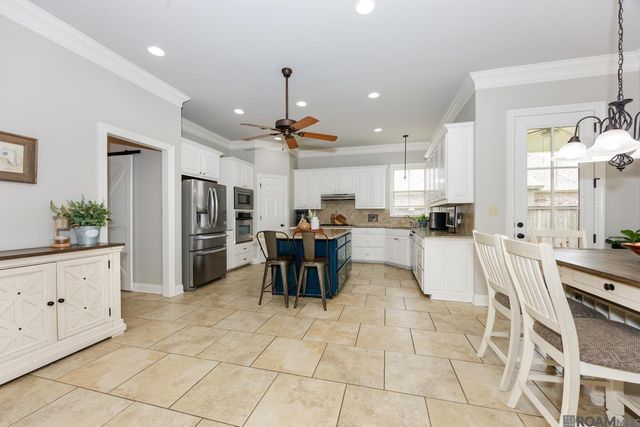 41218 Clearwater Ave, Gonzales, LA 70737