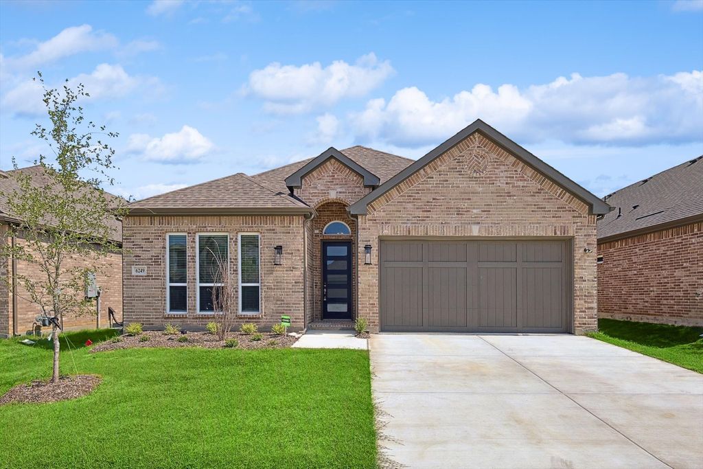 6249 white creek Drive, Celina, TX 75009