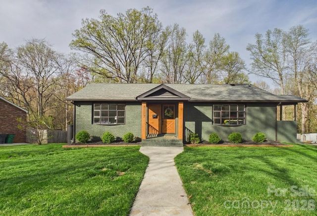 4207 Somerdale Lane, Charlotte, NC 28205