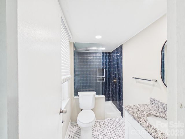 4207 Somerdale Lane, Charlotte, NC 28205