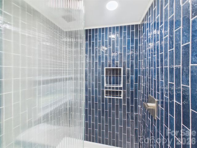 4207 Somerdale Lane, Charlotte, NC 28205