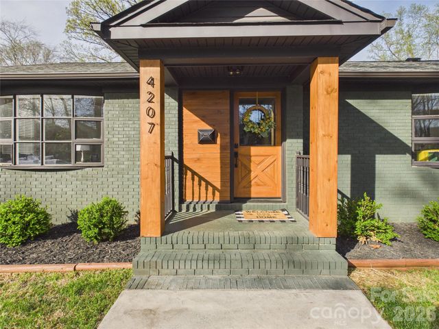 4207 Somerdale Lane, Charlotte, NC 28205