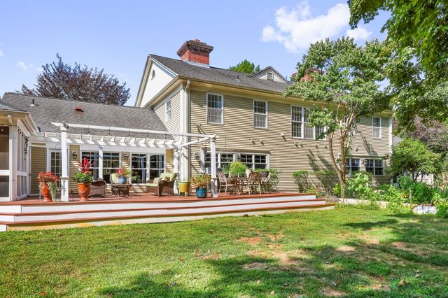 625 State Street, Guilford, CT 06437