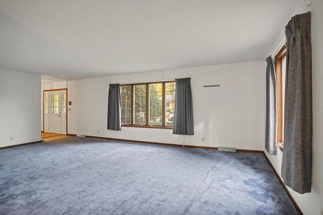 908 Monroe STREET, Onalaska, WI 54650