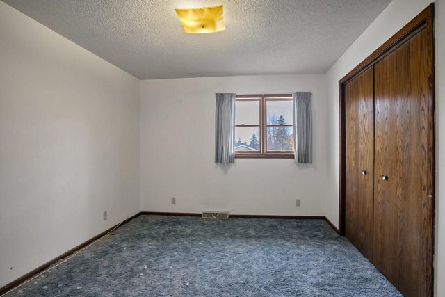 908 Monroe STREET, Onalaska, WI 54650