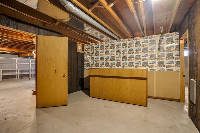 908 Monroe STREET, Onalaska, WI 54650