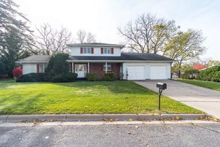 908 Monroe STREET, Onalaska, WI 54650