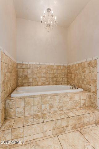 7114 E GRANDVIEW Street, Mesa, AZ 85207
