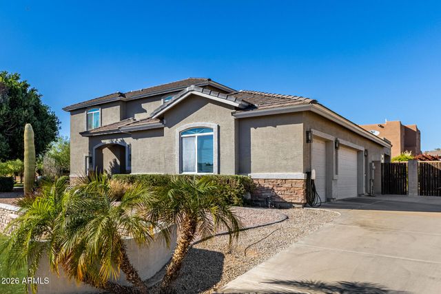 7114 E GRANDVIEW Street, Mesa, AZ 85207