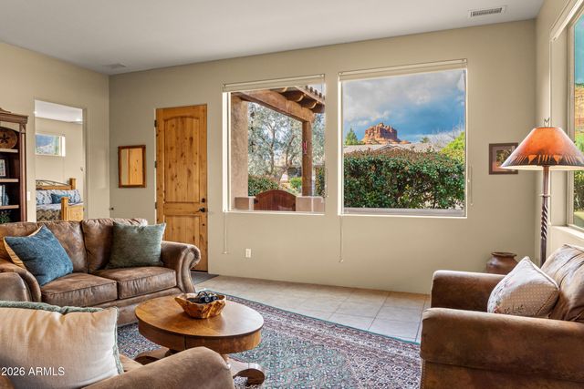 50 Navajo Road, Sedona, AZ 86351