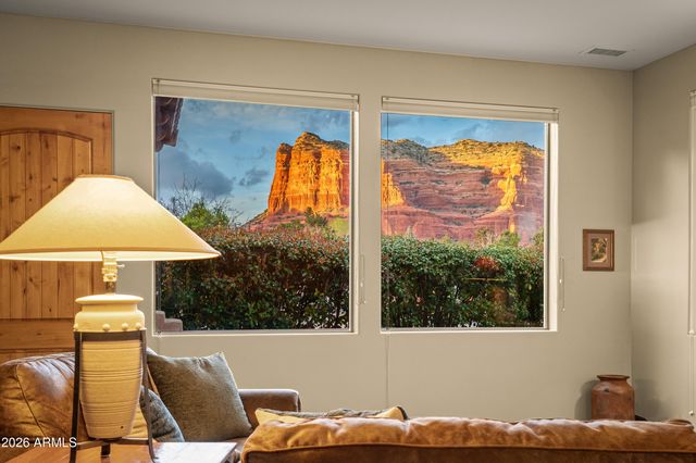 50 Navajo Road, Sedona, AZ 86351