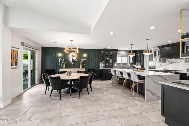 2531 E MARSHALL Avenue, Phoenix, AZ 85016