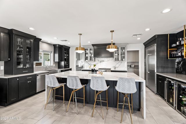 2531 E MARSHALL Avenue, Phoenix, AZ 85016