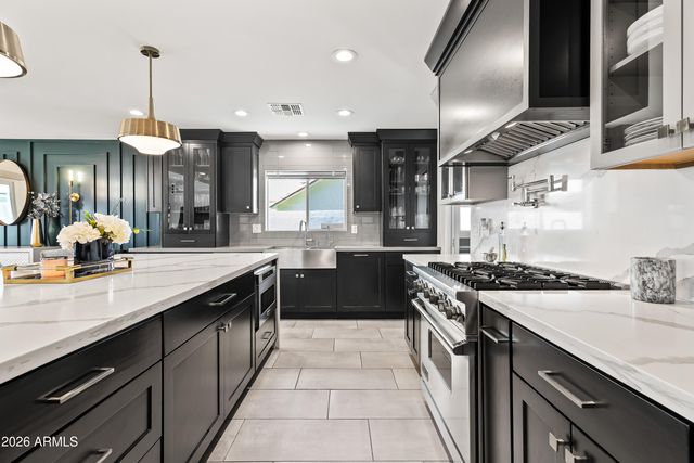 2531 E MARSHALL Avenue, Phoenix, AZ 85016