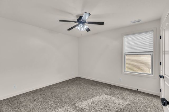 222 Ledina Ct, Clarksville, TN 37043