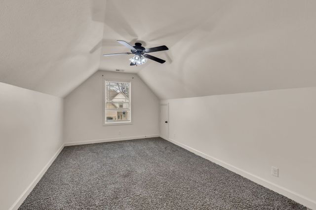 222 Ledina Ct, Clarksville, TN 37043