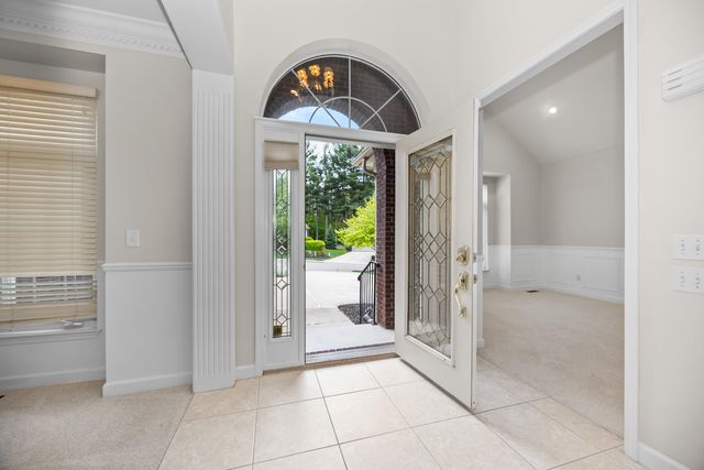22273 Abington Drive, Farmington Hills, MI 48335