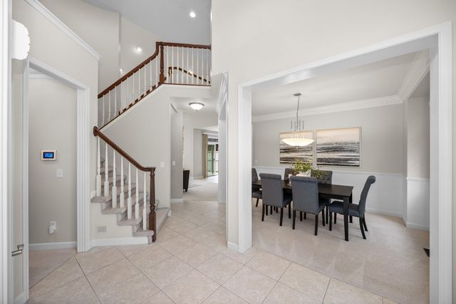 22273 Abington Drive, Farmington Hills, MI 48335