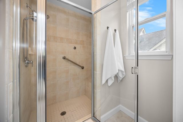 22273 Abington Drive, Farmington Hills, MI 48335