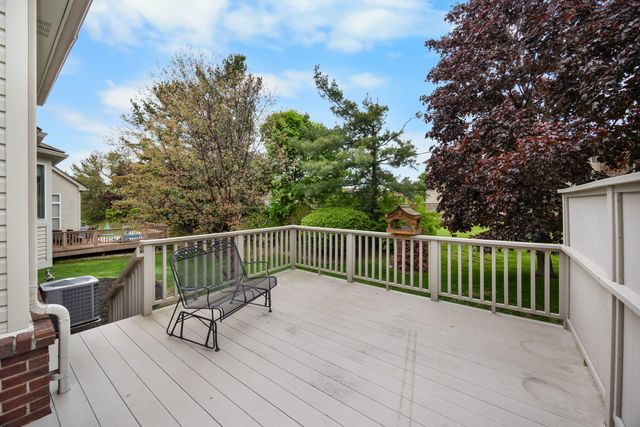 22273 Abington Drive, Farmington Hills, MI 48335