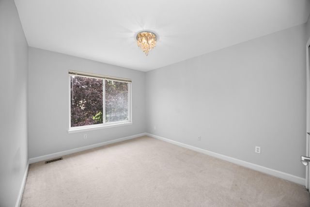 22273 Abington Drive, Farmington Hills, MI 48335