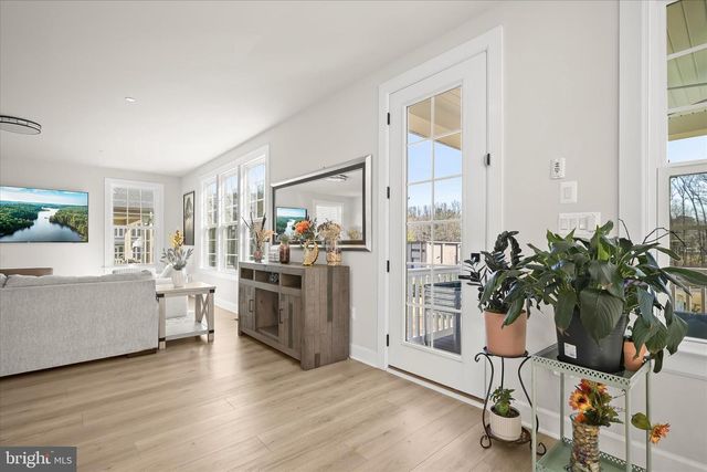 7936 LAWNDALE CIR, Columbia, MD 21044