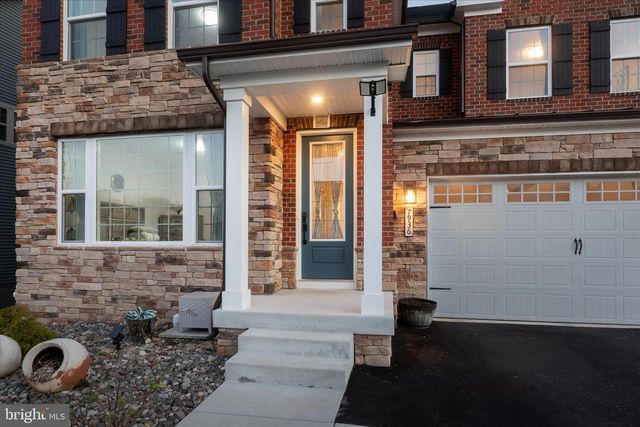 7936 LAWNDALE CIR, Columbia, MD 21044