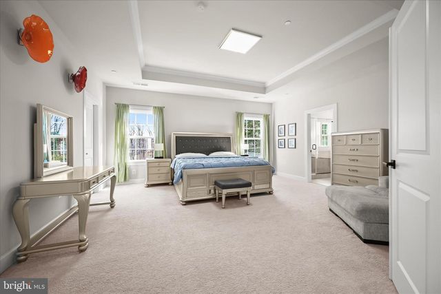 7936 LAWNDALE CIR, Columbia, MD 21044