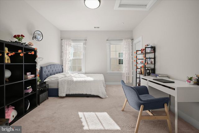 7936 LAWNDALE CIR, Columbia, MD 21044