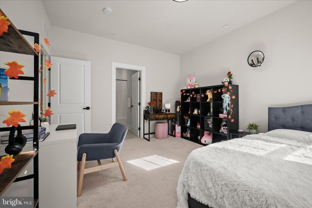 7936 LAWNDALE CIR, Columbia, MD 21044