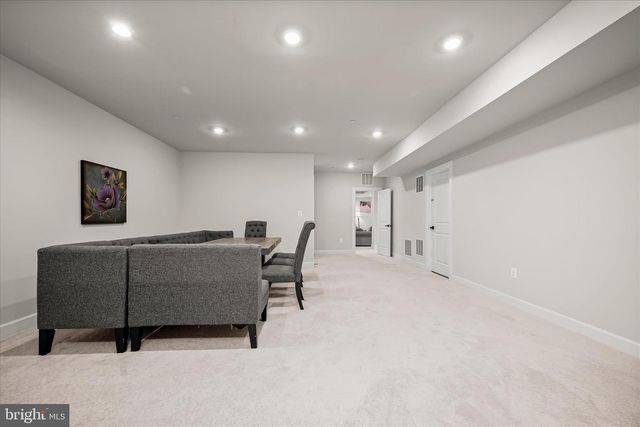 7936 LAWNDALE CIR, Columbia, MD 21044