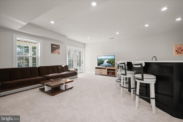 7936 LAWNDALE CIR, Columbia, MD 21044