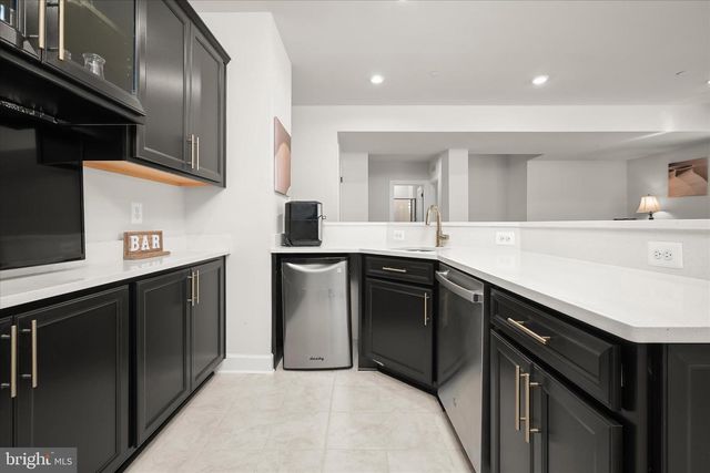 7936 LAWNDALE CIR, Columbia, MD 21044