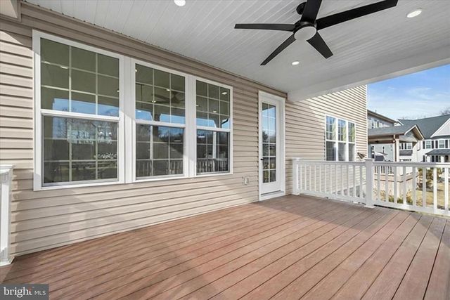 7936 LAWNDALE CIR, Columbia, MD 21044