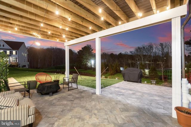 7936 LAWNDALE CIR, Columbia, MD 21044