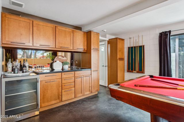 4324 E STANFORD Drive, Phoenix, AZ 85018