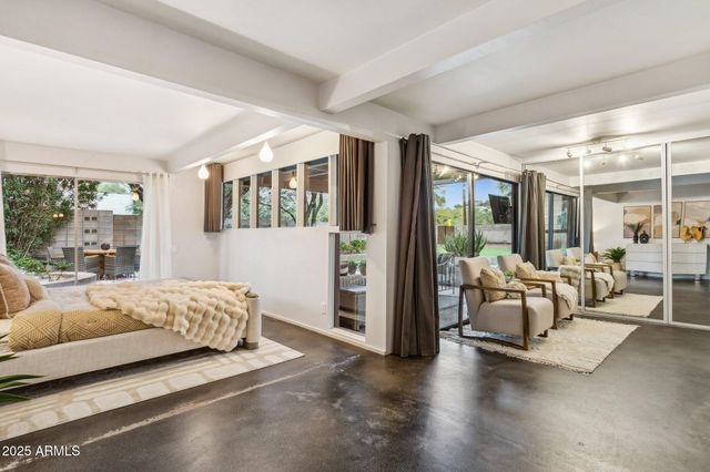 4324 E STANFORD Drive, Phoenix, AZ 85018