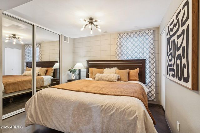 4324 E STANFORD Drive, Phoenix, AZ 85018