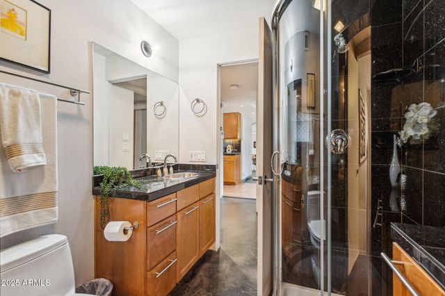 4324 E STANFORD Drive, Phoenix, AZ 85018