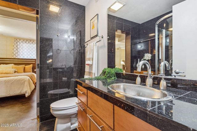 4324 E STANFORD Drive, Phoenix, AZ 85018