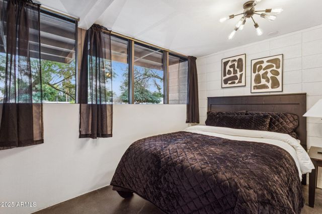 4324 E STANFORD Drive, Phoenix, AZ 85018