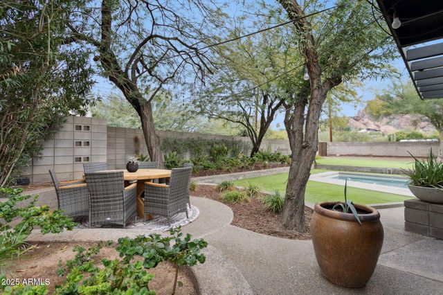 4324 E STANFORD Drive, Phoenix, AZ 85018