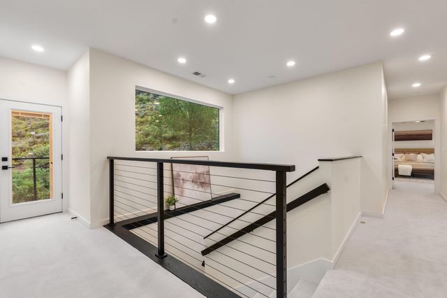 1136 Turner Drive NE, Albuquerque, NM 87123