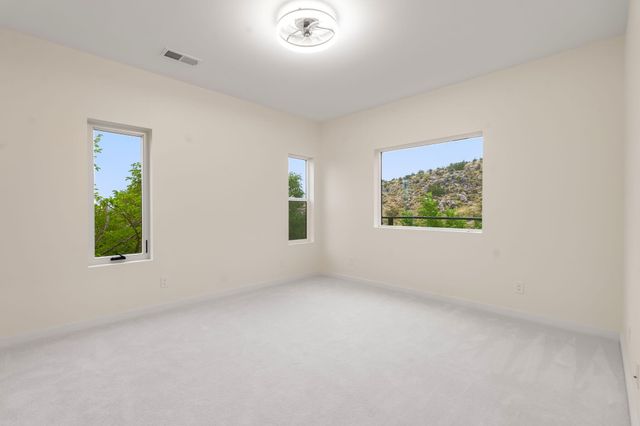 1136 Turner Drive NE, Albuquerque, NM 87123