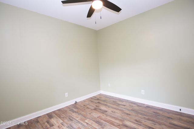 102 Willow Creek Lane, Pinebluff, NC 28373
