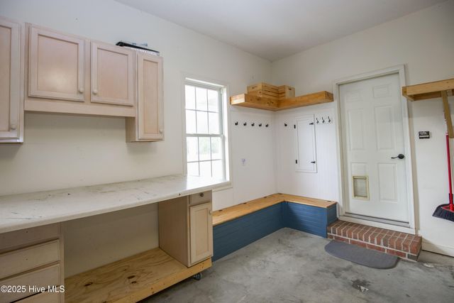 102 Willow Creek Lane, Pinebluff, NC 28373