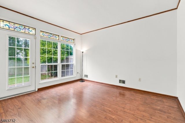 15 Champlain Way, Franklin Twp., NJ 08823