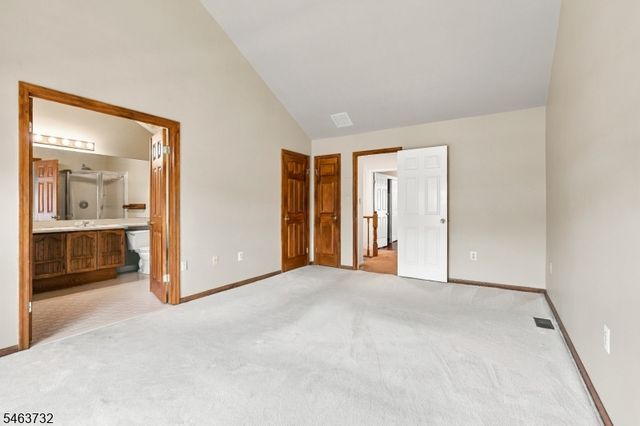 15 Champlain Way, Franklin Twp., NJ 08823