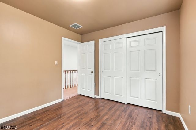 15 Champlain Way, Franklin Twp., NJ 08823